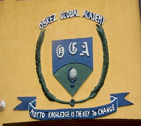 Excel Secondary School Logo